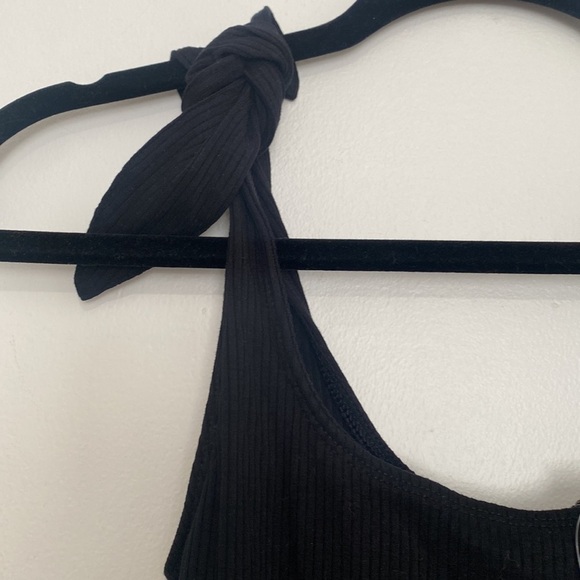 Banana Republic ribbed black material tank top with bows NWT size XS - Picture 2 of 4